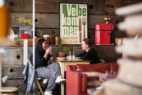 VA_Veninder på café i Aarhus-1